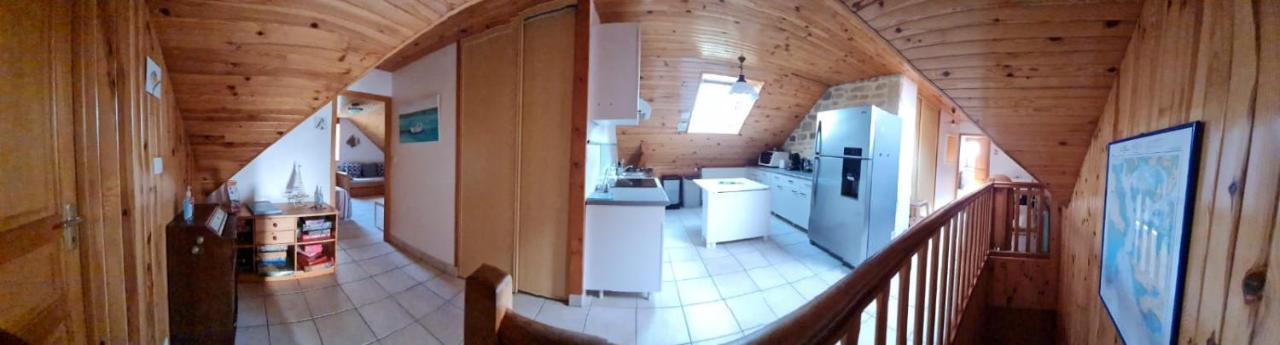 Le Nid D'Hirondelles - Chambres D'Hotes Plougoumelen Bagian luar foto